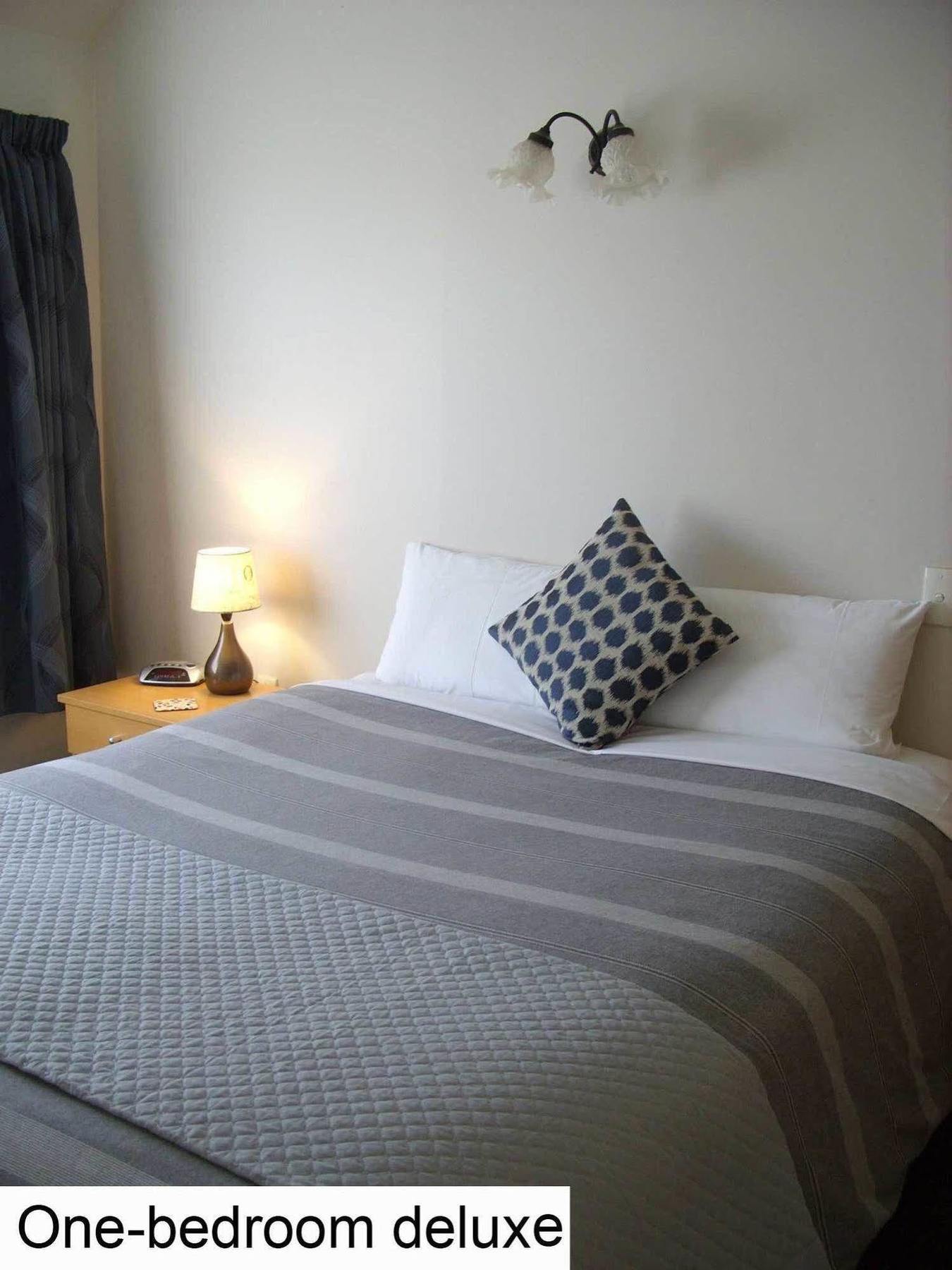 Tudor Court Motel Christchurch Esterno foto